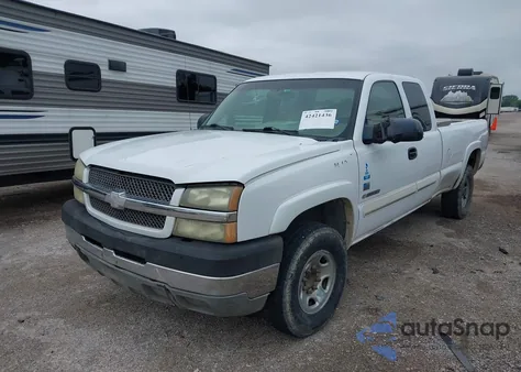 2003 Chevrolet Silverado 2500Hd Ls z USA, uszkodzony, nr VIN 1GCHC29U73E336232
